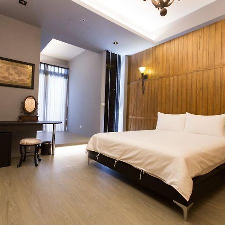 Bookline B&B Хуалянь Экстерьер фото